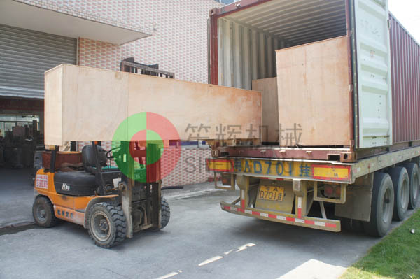 machine &agrave; couper les l&eacute;gumes