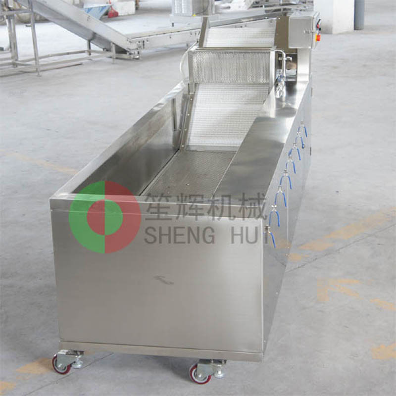 laveur de l&eacute;gumes industriel