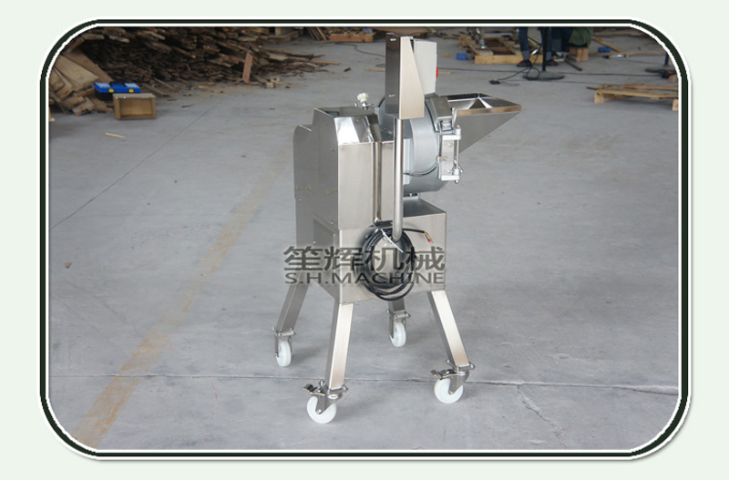 coupe-l&eacute;gumes &eacute;lectrique