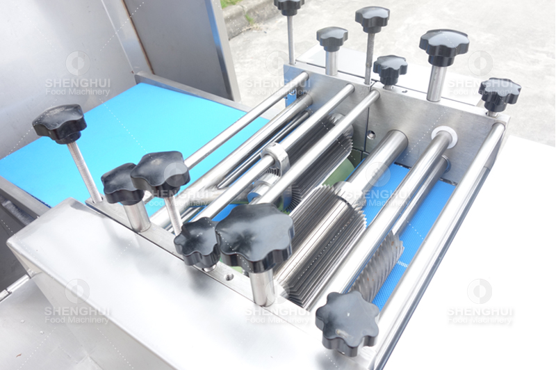 Machine de traitement de fruits de mer