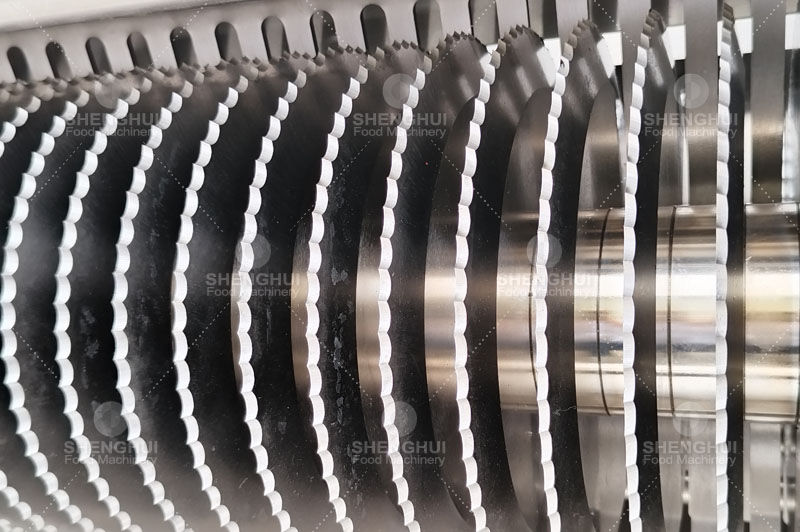 Machine &agrave; d&eacute;couper la viande (3)