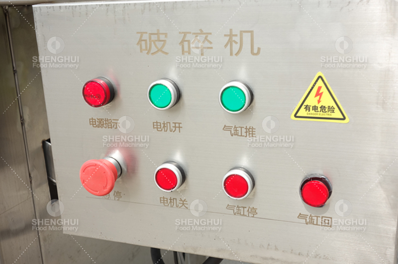 Mat&eacute;riel de d&eacute;coupe de viande 1