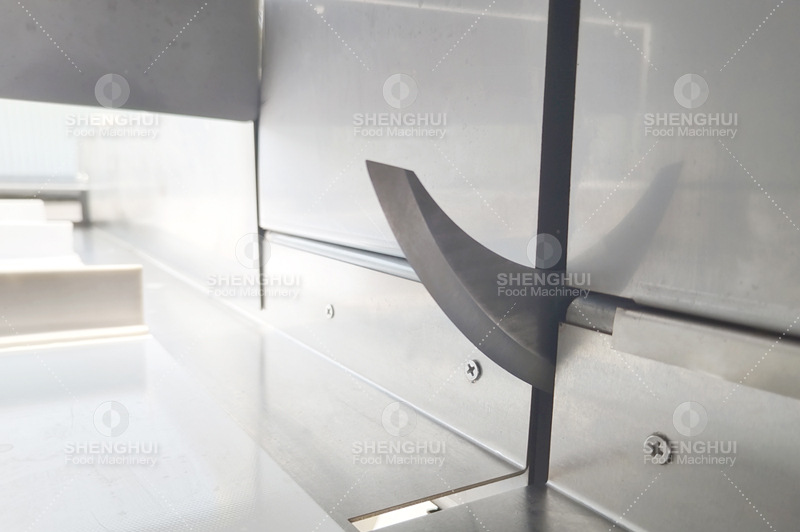 Machine &agrave; couper les l&eacute;gumes (2)