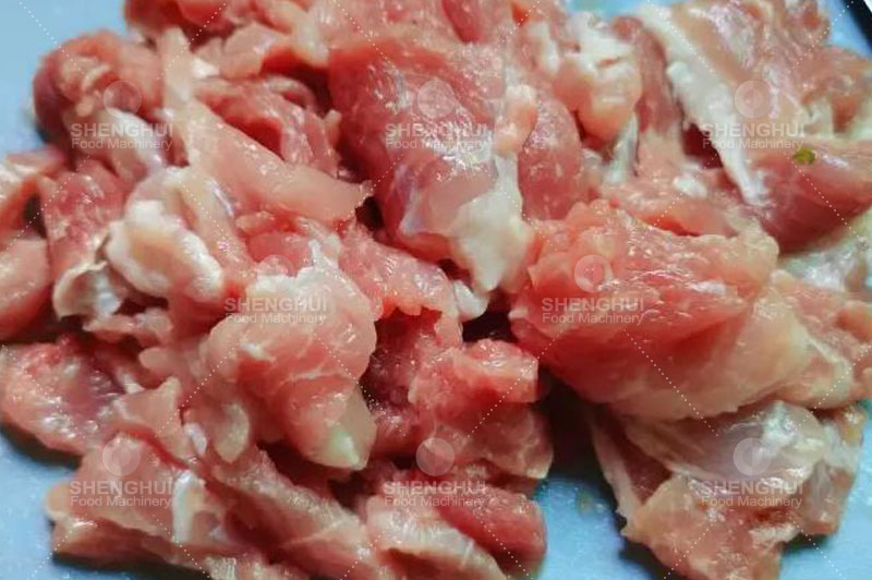 Machine &agrave; d&eacute;couper la viande congel&eacute;e