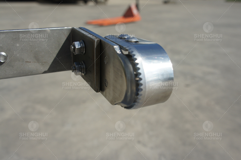 Machine &agrave; &eacute;plucher les fruits (2)