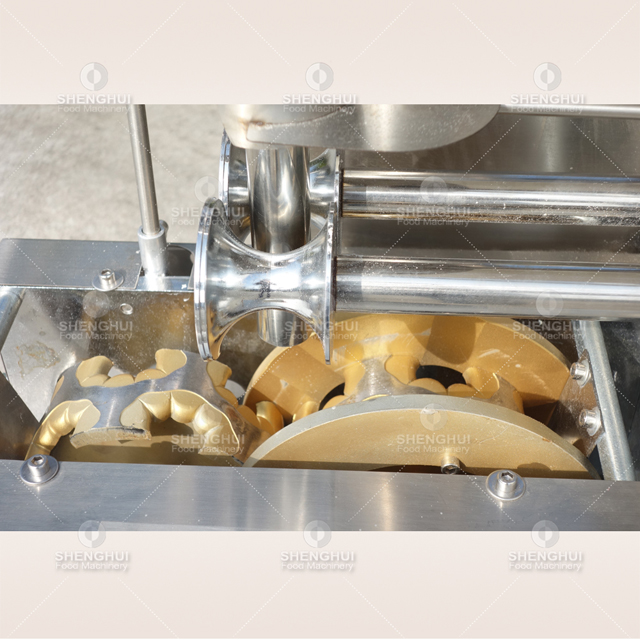 Machine de fabrication de dumpling commerciale cuisine machines alimentaires Équipement de moulage de DumpLiNg