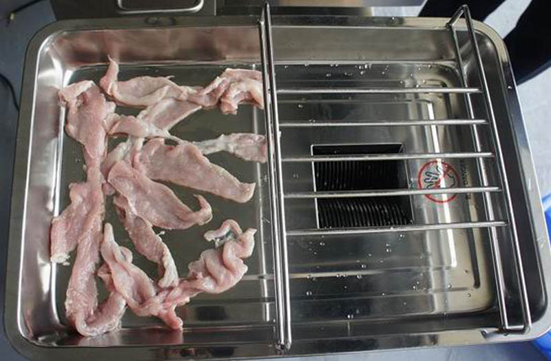 Beaucoup de gens font attention à la qualité de la trancheuse