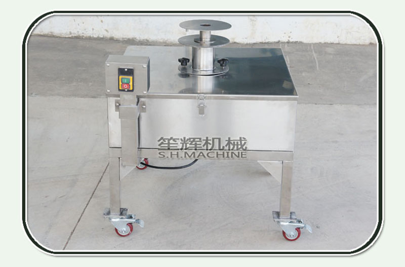 coupe de carottes1-machine de d&eacute;coupe de l&eacute;gumes