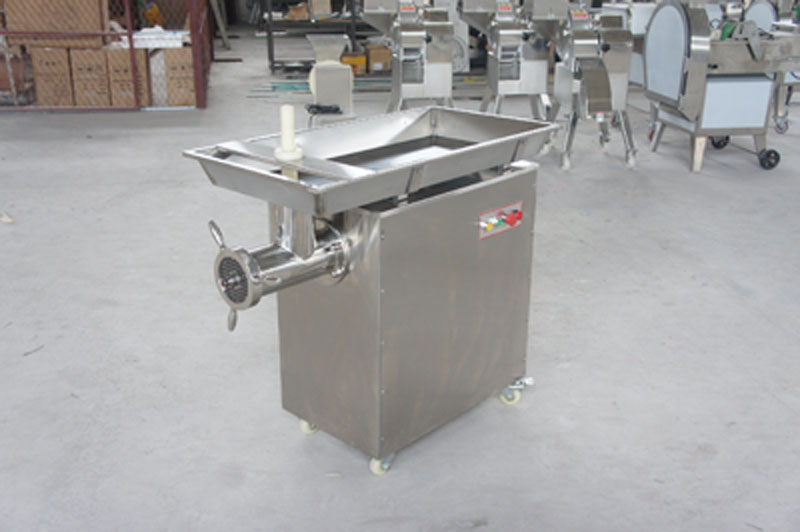 hachoir &agrave; viande universel