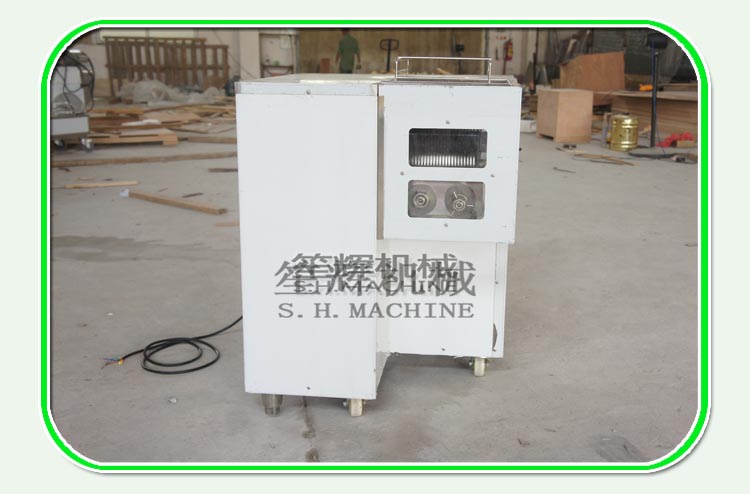 Machine de traitement de viande