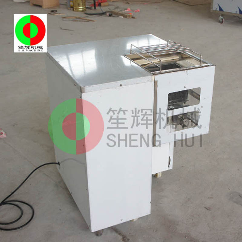 D&eacute;chiqueteuse de viande