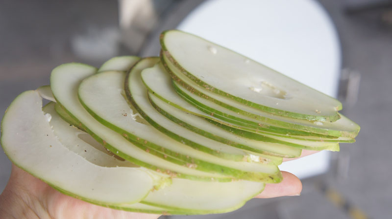 Le prix du coupe-légumes n'est pas très cher